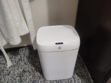 سطل زباله هوشمند مدل استریل کد 13L