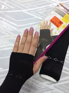 تجریه خرید ساق دست زنانه مدل مچی انگشتی کد 302