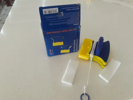 شیشه پاک کن مغناطیسی کد g849