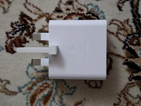 شارژر دیواری 25 وات سامسونگ مدل T2510