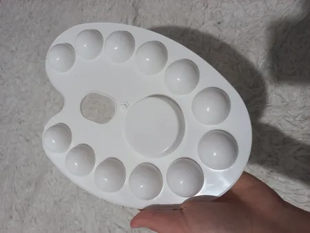 پالت رنگ مدل R68