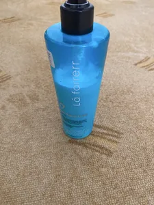 تجریه خرید کرم ترمیم کننده بدون آبکشی مو لافارر مدل 01 مناسب برای موهای آسیب دیده حجم 250 میلی لیتر