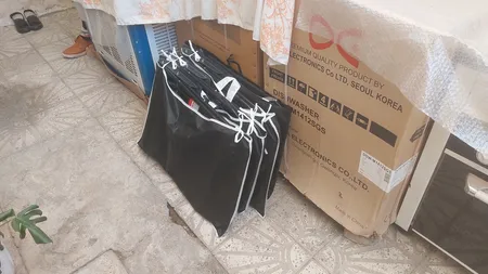 میز و صندلی تاشو سفری مدل xp444 مجموعه 4 عددی