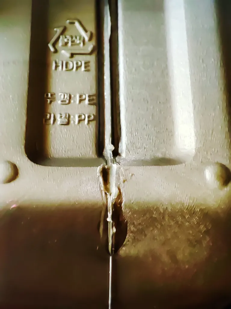 روغن ترمز خودرو آیسین مدل DOT4 ظرفیت 500 میلی لیتر