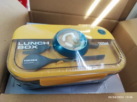 ظرف سفری مدل 1100 طرح دوربین به همراه قاشق و چنگال