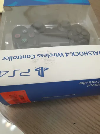 دسته بازی پلی استیشن 4 مدل jet