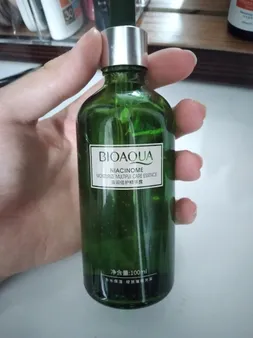 سرم پوست بایو آکوا مدل LUOFAMISS حجم 100 میلی لیتر