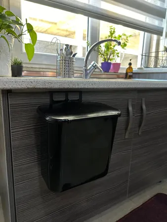 سطل زباله کابینتی کد 108