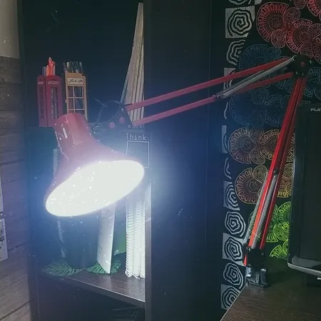 چراغ مطالعه مدل EN-101 همراه با لامپ ال ای دی 6 وات سهند E27