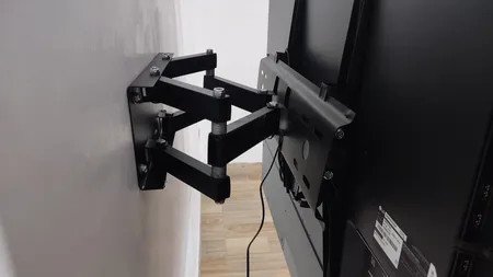 پایه دیواری تلویزیون ال جی مدل F830 مناسب برای تلویزیون های 40 تا 60 اینچ