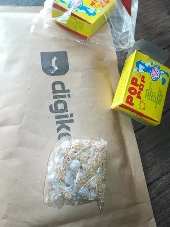 ابزار شوخی طرح پوست پیازی بسته 100 عددی