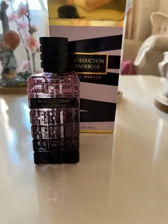 ادو پرفیوم زنانه فراگرنس ورد مدل رز سداکشن اسلندورس حجم 100 میلی لیتر