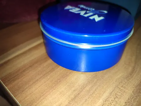 کرم مرطوب کننده نیوآ حجم 250 میلی لیتر