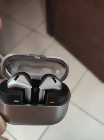 هدفون بلوتوثی سامسونگ مدل Galaxy Buds3