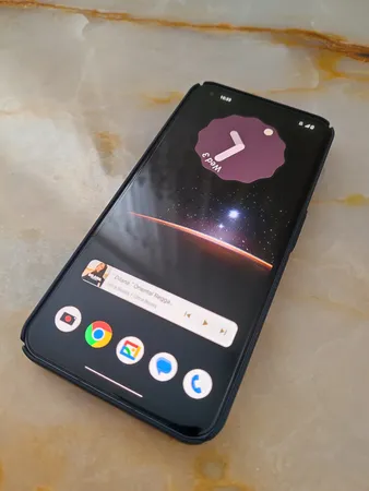 گوشی موبایل ناتینگ مدل Phone 1 دو سیم کارت ظرفیت 256 گیگابایت و رم 8 گیگابایت