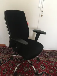 تجریه خرید صندلی اداری هوگر مدل KH440