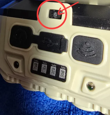 چراغ پیشانی مدل HX-817S