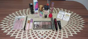 تجریه خرید رژ لب جامد الیزا مدل Mini شماره ۱۶