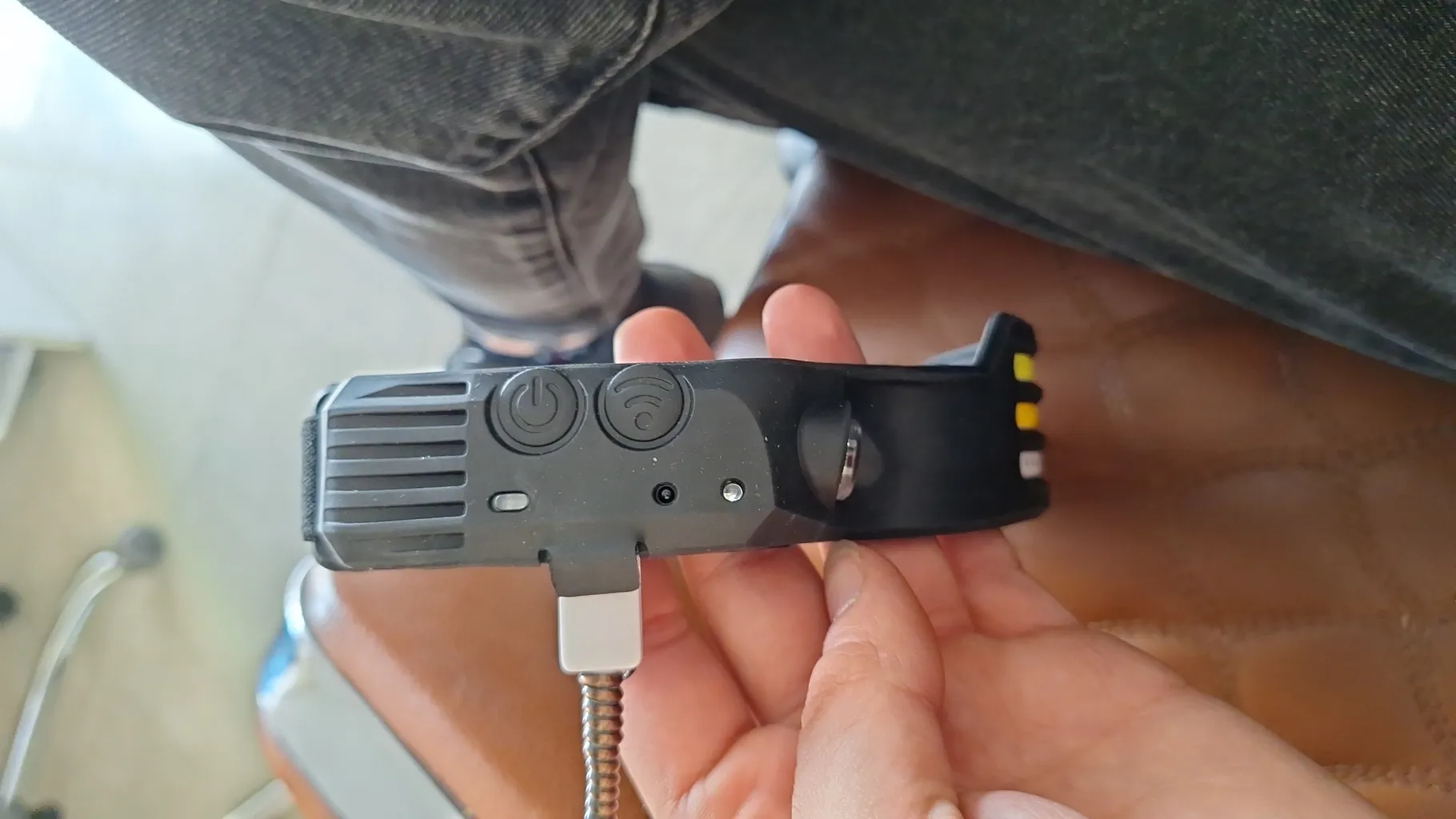 چراغ پیشانی کد CB-689-3