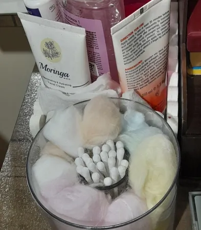 پنبه آرایشی رایا کد f106 مجموعه 100 عددی