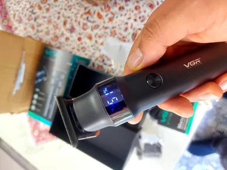 ماشین اصلاح موی سر و صورت وی جی ار مدل V-987