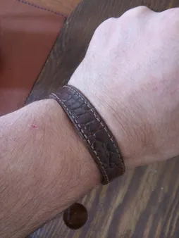 دستبند چرم وارک مدل پرهام rb43