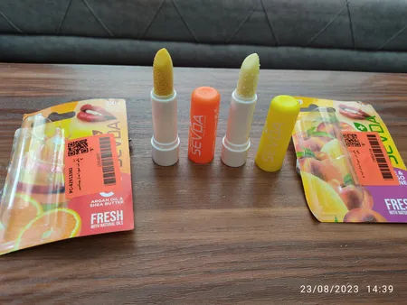 بالم لب سودا مدل انبه و هلو