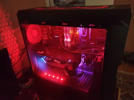 کیس کامپیوتر گیمینگ گرین مدل STRIKER