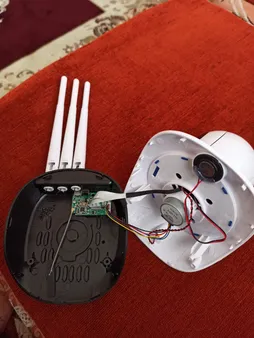 دوربین تحت شبکه بی سیم مدل V380