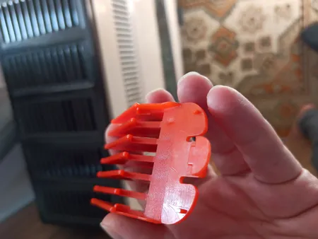 شانه ماشین اصلاح وال مدل 01 مجموعه 8 عددی