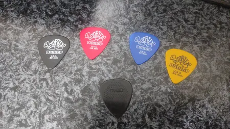 پیک گیتار دانلوپ مدل Tortex Standardمجموعه 5 عددی