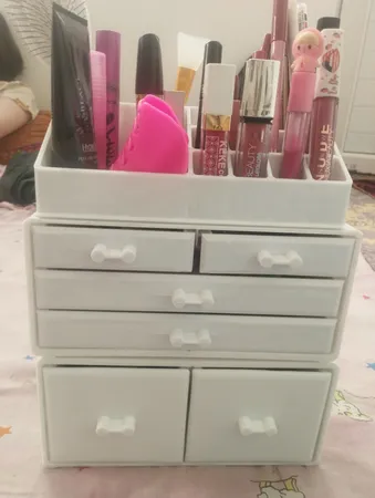 استند لوازم آرایشی مدل 06