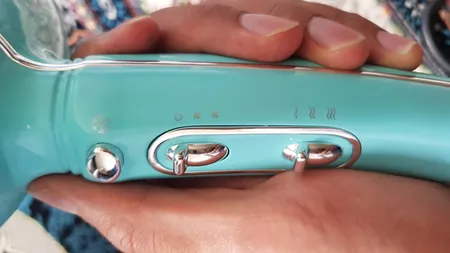 سشوار حرفه ای وی جی ار مدل V-452