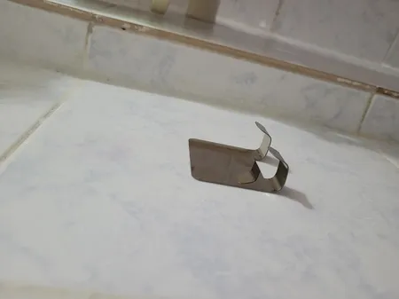 نگهدارنده خودتراش لوبیک مدل استیل