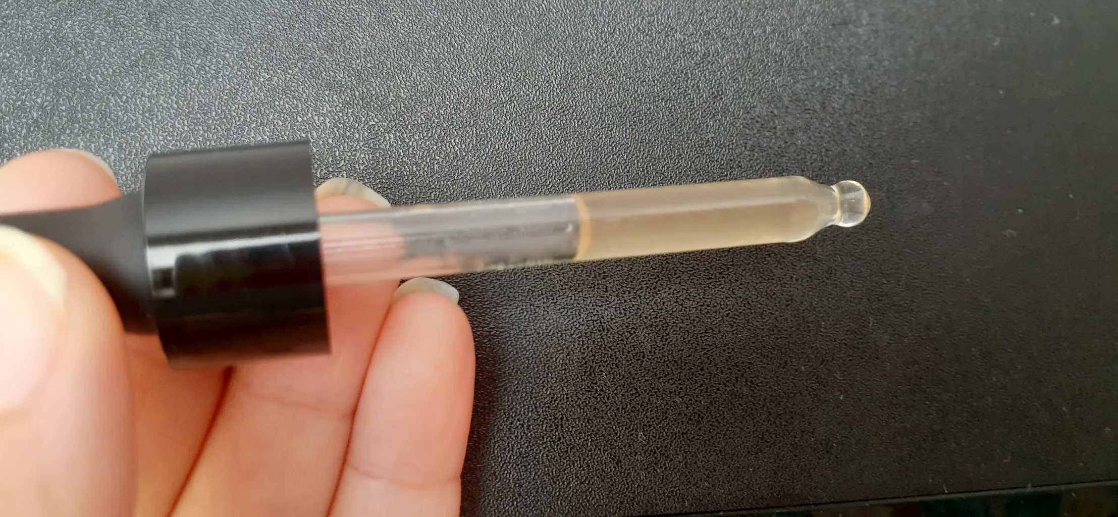 سرم پوست بیتروی مدل قابض منافذ حجم 30 میلی لیتر