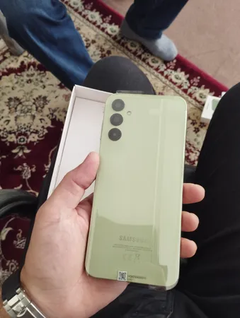 گوشی موبایل سامسونگ مدل Galaxy A14 دو سیم کارت ظرفیت 64 گیگابایت و رم 4 گیگابایت