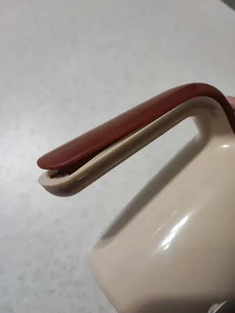 ماگ سفری مدل همزن دار کد  XQ-168 گنجایش 0.380 لیتر