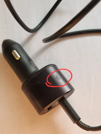 شارژر فندکی سامسونگ مدل EP-L5300XBEGWW به همراه کابل تبدیل USB-C