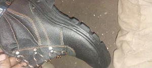 تجریه خرید پوتین ایمنی پاژند فیدار تبریز مدل شاهین