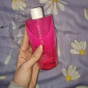 تجریه خرید محلول پاک‌کننده آرایش و صورت لافارر مدل 01 مناسب پوست‌های چرب و معمولی حجم 250 میلی‌لیتر