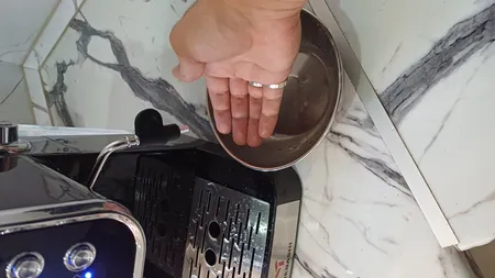 اسپرسو ساز 1.5 لیتری مباشی مدل ME-ECM 2039