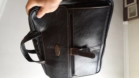 کیف لپ تاپ مدل 32-V مناسب برای لپ تاپ 15 اینچی