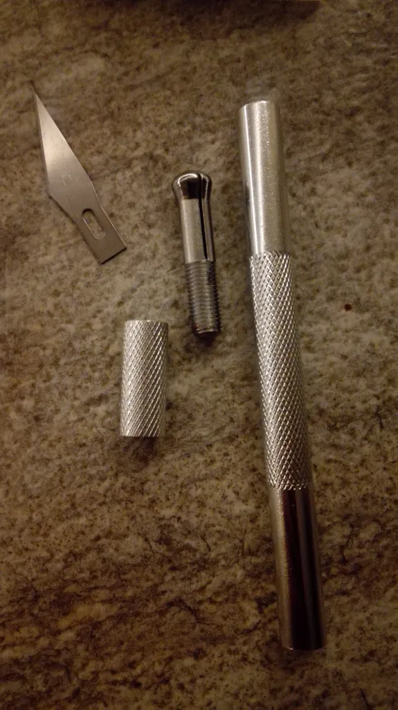 کاتر قلمی کد 136372 بسته 9 تکه