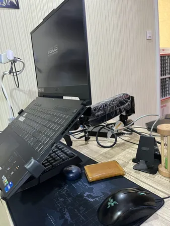 پایه نگهدارنده لپ تاپ ارگو مدل WLA002