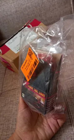 چراغ خطر دوچرخه مدل Lazer