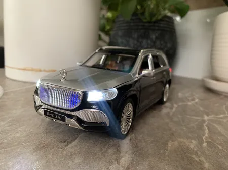 ماکت ماشین چه ژی مدل benz gls600