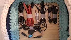 تجریه خرید نگهدارنده کابل باسئوس مدل Velcro Strap ACMGT طول 3 متر