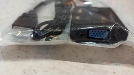 مبدل HDMI به VGA مدل ST با کابل صدا