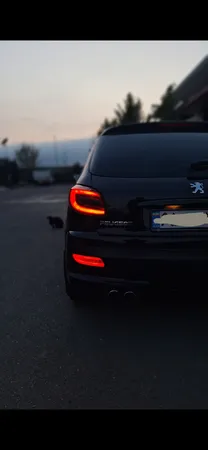 چراغ مه شکن عقب مدل اسپرت مناسب برای پژو 207 بسته 2 عددی