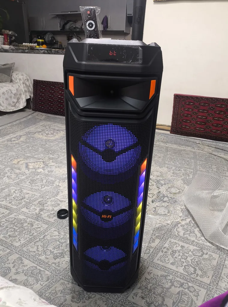 اسپیکر بلوتوثی قابل حمل مدل HiFi